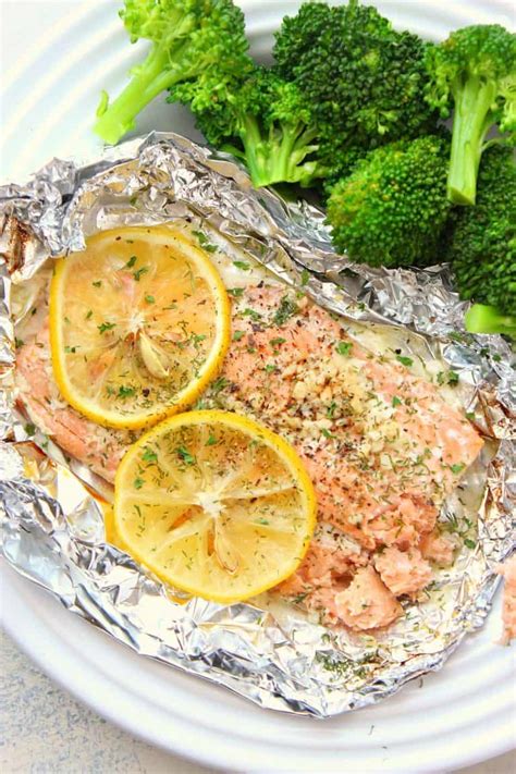 Easy Salmon Foil Packets - Crunchy Creamy Sweet