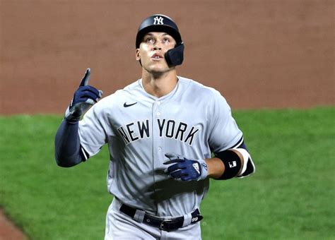 Aaron Judge's HR in ninth leads Yankees to 18th straight over O's