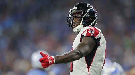 Julio Jones ruled out due to hip injury - Sports Illustrated