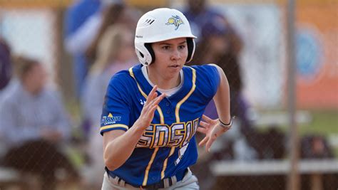 South Dakota State softball: Jacks confident entering NCAA tournament