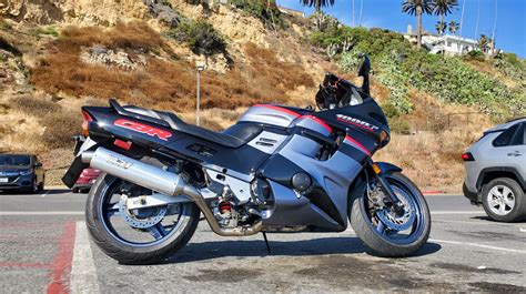 1993 Honda CBR1000F – Iconic Motorbike Auctions