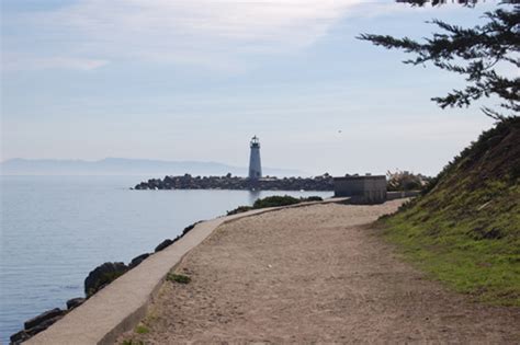 Santa Cruz Breakwater Lighthouse