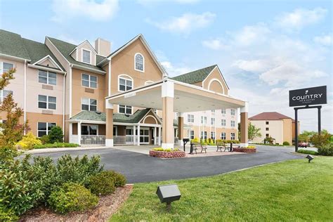 COUNTRY INN & SUITES BY RADISSON, BURLINGTON (ELON), NC - Updated 2024 ...