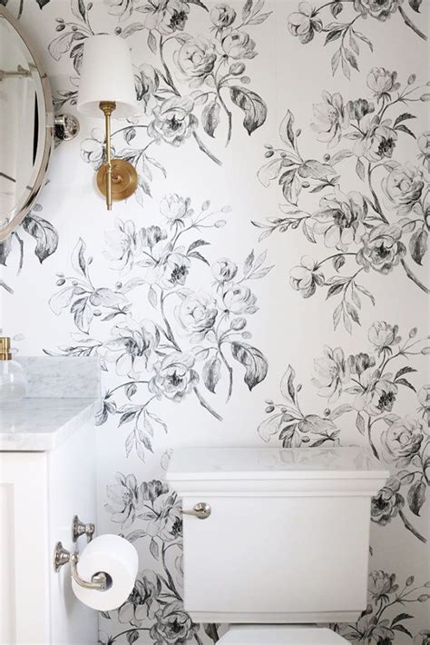 Black and white bathroom design with floral wallpaper – Artofit