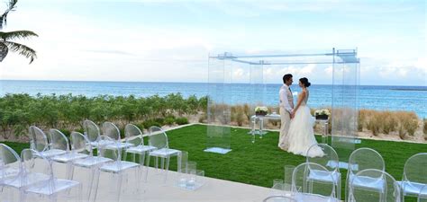 See the stunning Ocean's Edge celebration venue in the Bahamas at ...