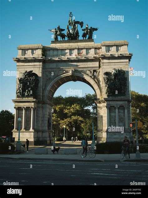 Grand Army Plaza, Brooklyn, New York Stock Photo - Alamy