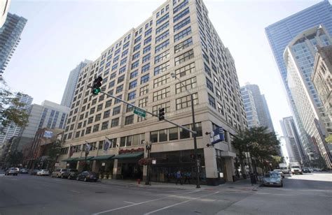 Hampton Inn and Suites Chicago (Chicago, IL) - Resort Reviews ...