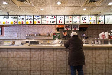 The Patio | Restaurants in Little Italy, UIC, Chicago