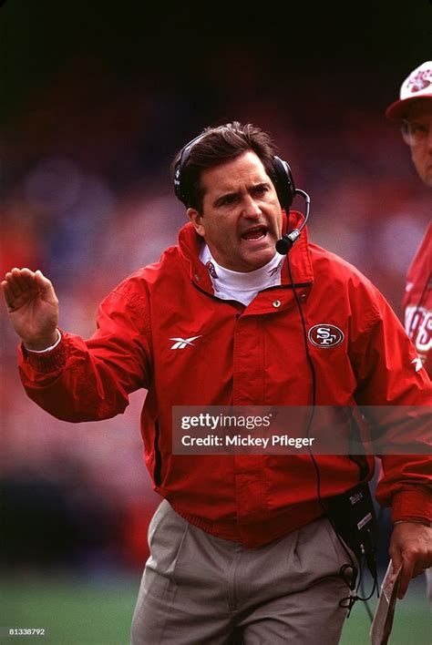 San Francisco 49ers head coach Steve Mariucci on sidelines during ...