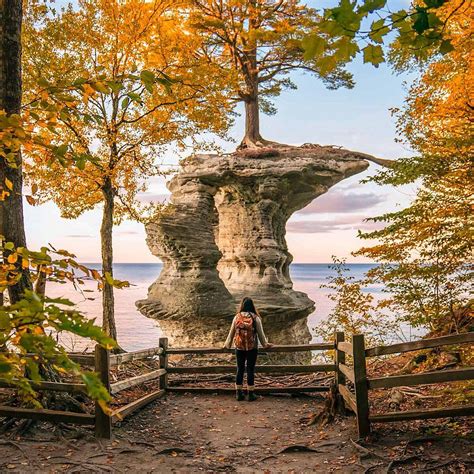 Top Things to Do in Michigan's Upper Peninsula | Fall road trip, Michigan road trip, Michigan travel