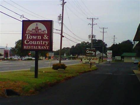 TOWN & COUNTRY RESTAURANT, King - Photos & Restaurant Reviews - Order Online Food Delivery ...