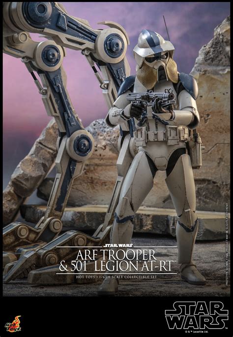 Hot Toys Unveils Star Wars: The Clone Wars ARF Trooper and AT-RT Set