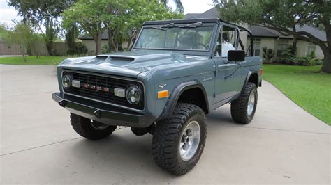 1977 Ford Bronco Custom for Sale at Auction - Mecum Auctions