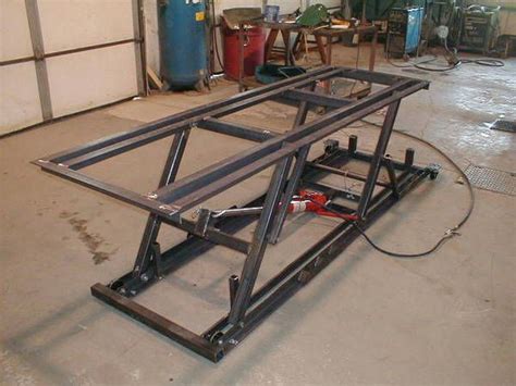 DIY Motorcycle lift | Lift table, Welding projects, Motorcycle lift table