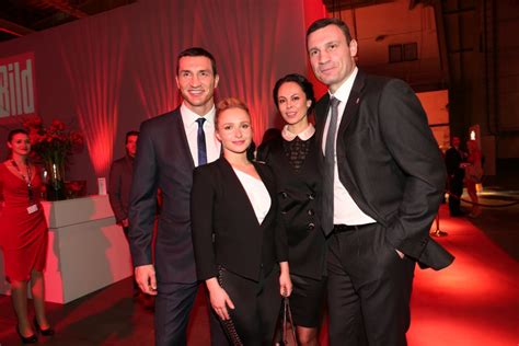 Hayden Panettiere Out With Wladimir Klitschko's Family 2015 | POPSUGAR ...