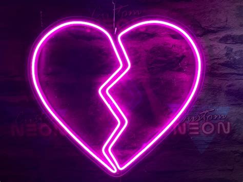 Broken Heart Neon Sign Pink Neon Sign Indie Aesthetic Teen | Etsy