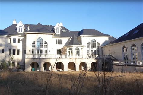 We found an abandoned $10.5M mansion — with luxury goods in mint condition