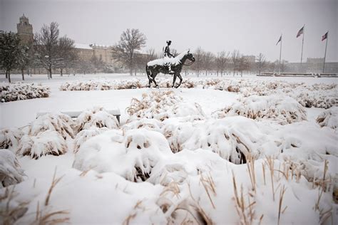 Powerful winter storm brings widespread snow to West Texas (January 10th)