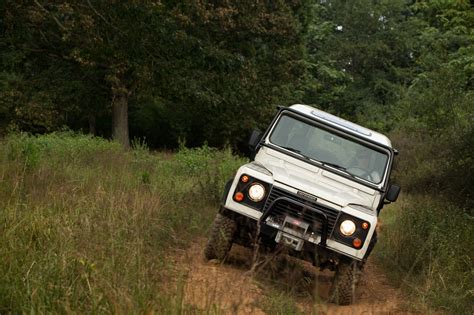 There’s a New Way to Take a Land Rover Defender Off Road in the US | Off-Road.com Blog