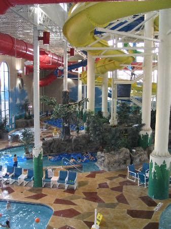 Food carts in Holidome - Picture of Caribbean Cove Indoor Water Park, Indianapolis - TripAdvisor