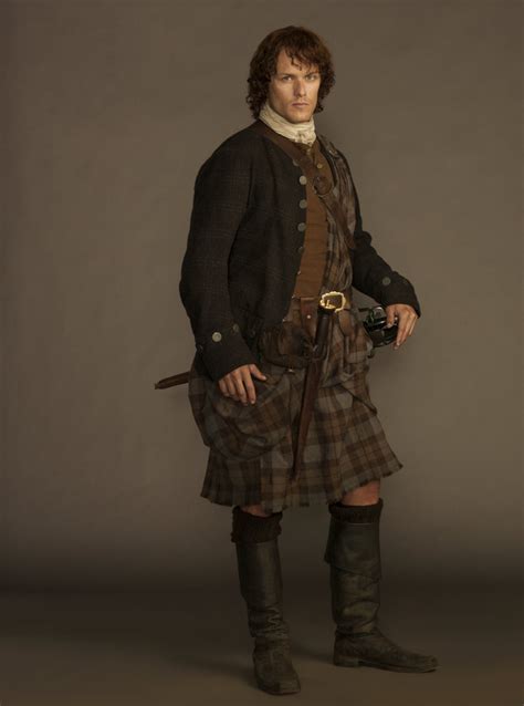 Outlander Season 1 Promotional Images | Outlander Online | Outlander costumes, Outlander jamie ...