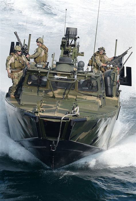 US ARMY Special Forces in a Boat Special Forces Gear, Air Force Pilot ...