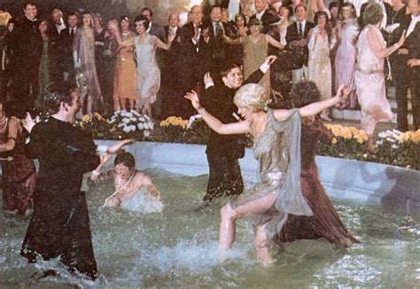 great gatsby party scene - Google Search | The great gatsby, 1920s aesthetic, Gatsby