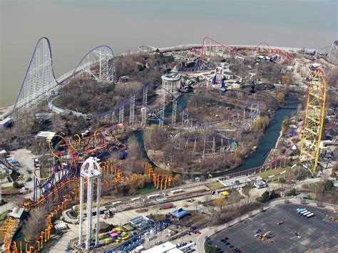 Off-Season Aerial of Cedar Point Amusement Park, Sandusky, Ohio [3264x2448] [OC] Winter 2009 : r ...