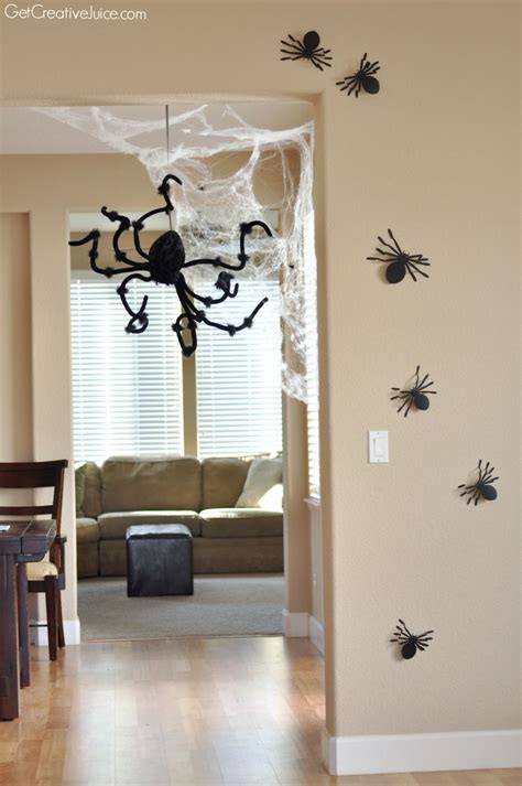 40 Halloween Spider Decorations in 2020 | Halloween spider decorations, Paper halloween ...