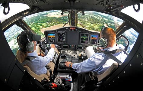 Sikorsky S-92 cockpit in flight [4127 x 2627] : r/HelicopterPorn