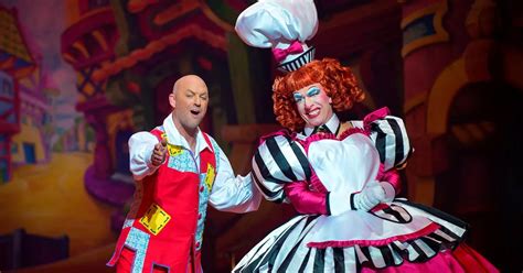 Midland pantos take top prizes at Great British Pantomime Awards ...