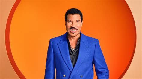 Lionel Richie reveals he wrote Kenny Rogers’ “Lady” in the bathroom – 97.1fm The Drive – WDRV ...