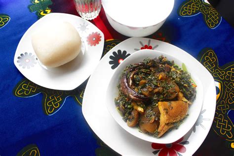 Zimbabwean Food: 17 Popular and Traditional Dishes to Try