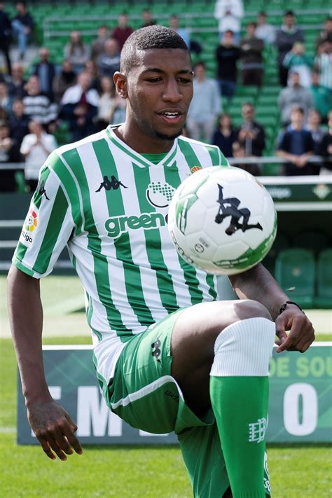 Real Betis: In pictures: Emerson's presentation as a Real Betis player - Foto 9 de 13 | MARCA ...