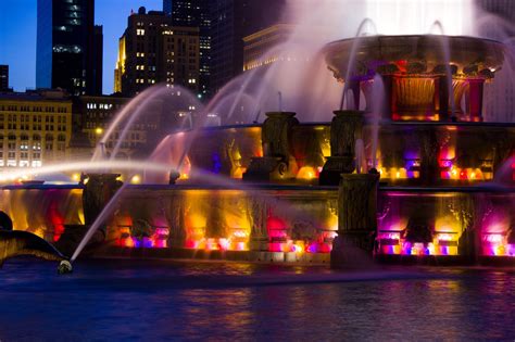 Top Trivia Facts About Chicago's Buckingham Fountain