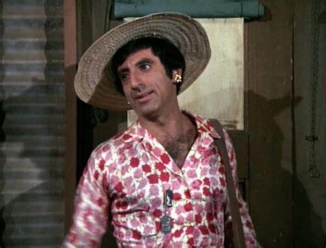 Klinger - nice dress! | Klinger mash, Tommy cooper, Alan alda mash