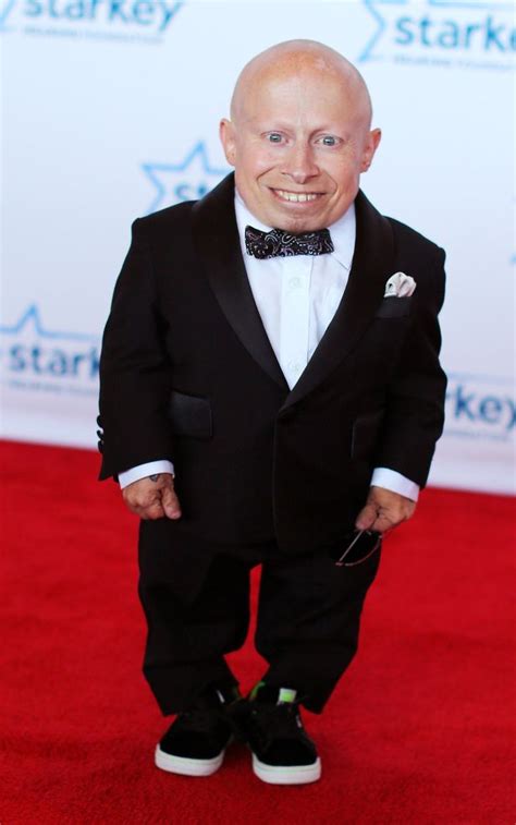 Austin Powers critical person Verne Troyer dies at the age of forty nine - Fraja Maroc