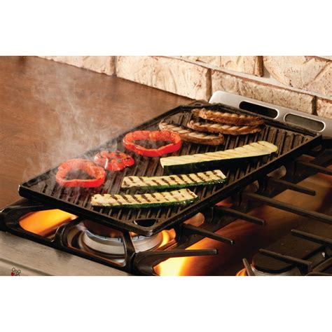 Lodge 16.75” x 9.5” Reversible Grill / Griddle, Seasoned Cast Iron, Two Side | eBay