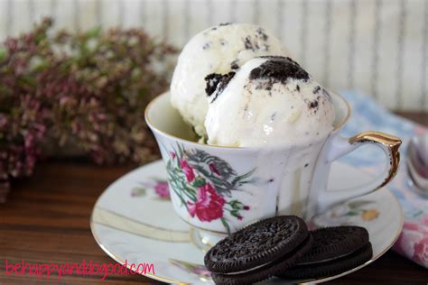 The Easiest Homemade Oreo Ice Cream | Be Happy and Do Good