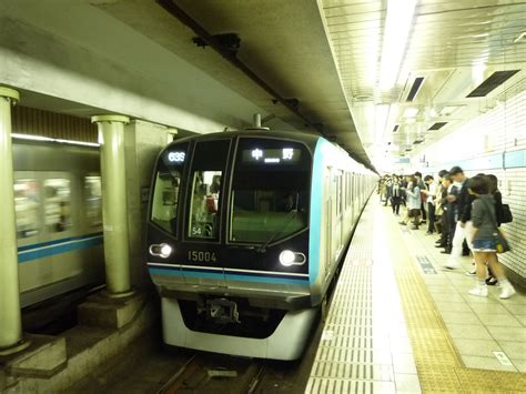 Tokyo Metro aims to ease morning rush hour overcrowding — with free soba and tempura - The Japan ...