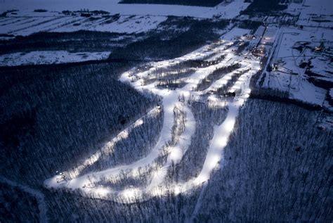 Pratique du ski et la famille Dulude - Découverte patrimoine et culture