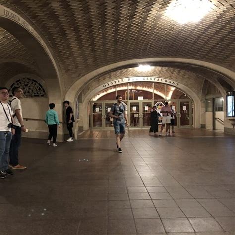 Grand Central Terminal Whispering Gallery – New York, New York - Atlas Obscura