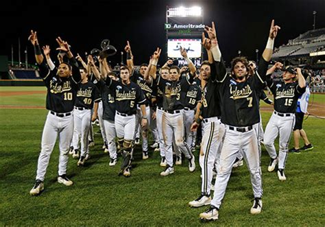 Vanderbilt Commodores School History | SPORTS TEAM HISTORY