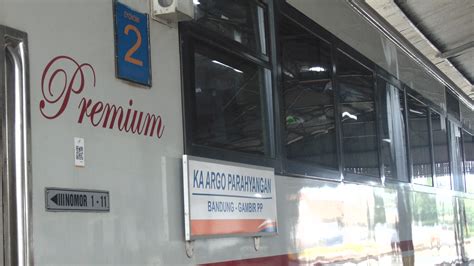 Panel Informasi KA Argo Parahyangan Premium | restu tri laksana | Flickr