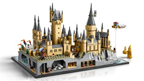 LEGO Set des Jahres: LEGO Harry Potter 76419 Schloss Hogwarts mit Schlossgelände | zusammengebaut