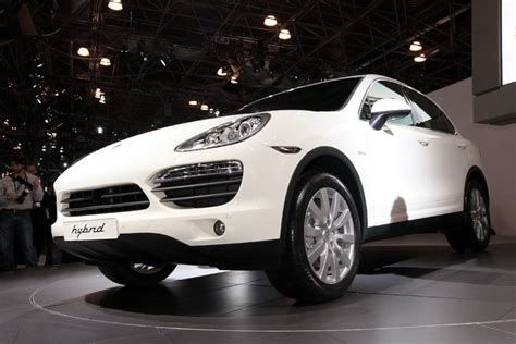 Porsche Cayenne S Hybrid (photos) - CNET