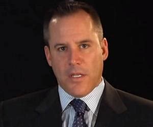 Vince Flynn Biography - Facts, Childhood, Family Life & Achievements