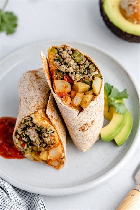 Freezer Friendly Green Chile Chicken Burritos - FoodyFreak.com