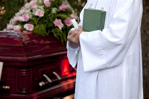 Catholic Funerals - Diocese of Venice