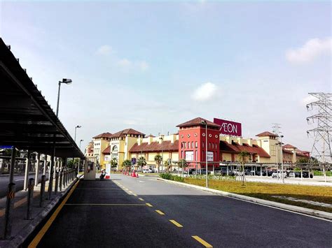 IOI Puchong Jaya LRT station near IOI Mall Puchong - klia2 info